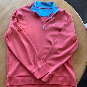 Vineyard Vines men’s pull over
